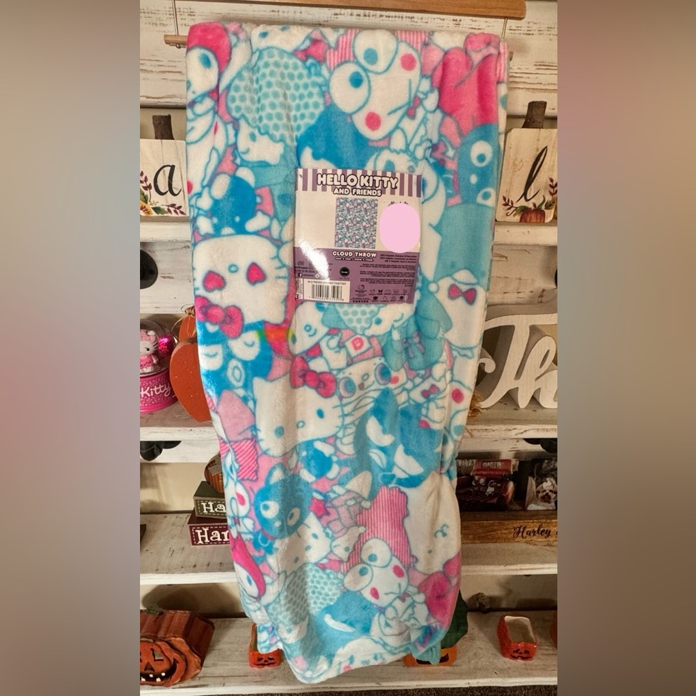 Hard to find Hello kitty and friends throw. 60 x 70.